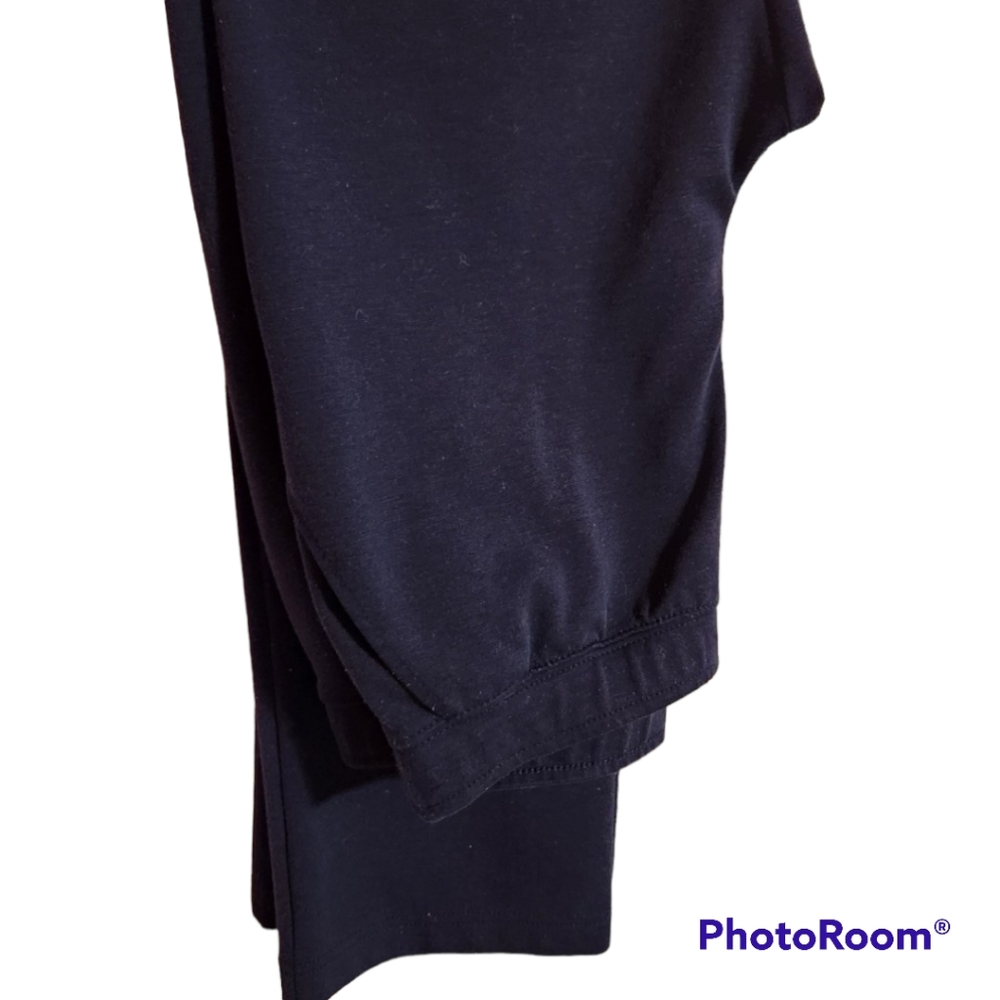 CHICO'S WEEKENDS NAVY BLUE PULL ON PANTS